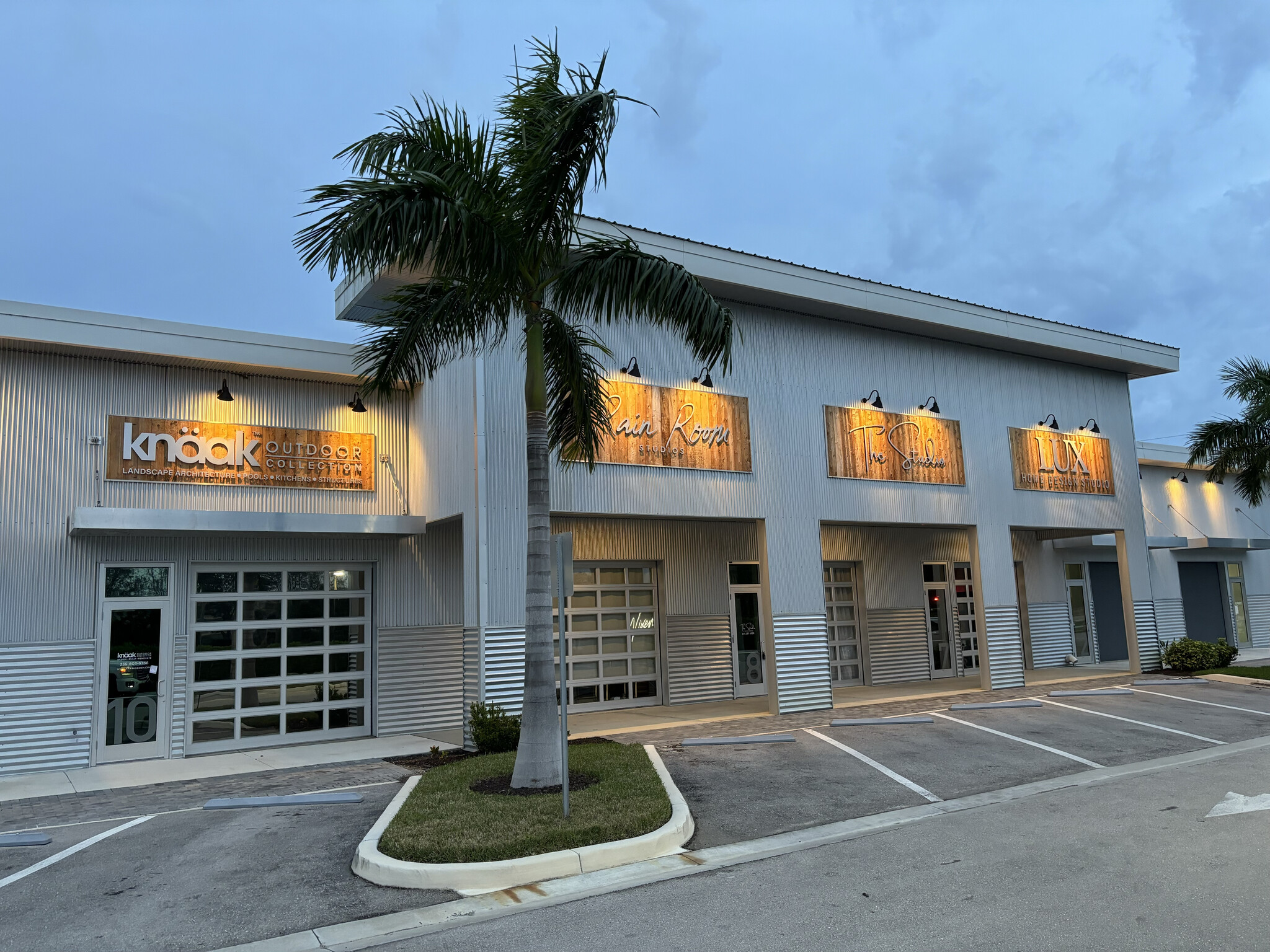 28290 Old US 41, Bonita Springs, FL for lease Building Photo- Image 1 of 7