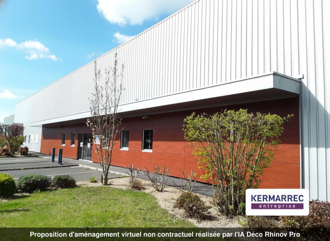 Industrial in La Mézière for lease Building Photo- Image 1 of 8