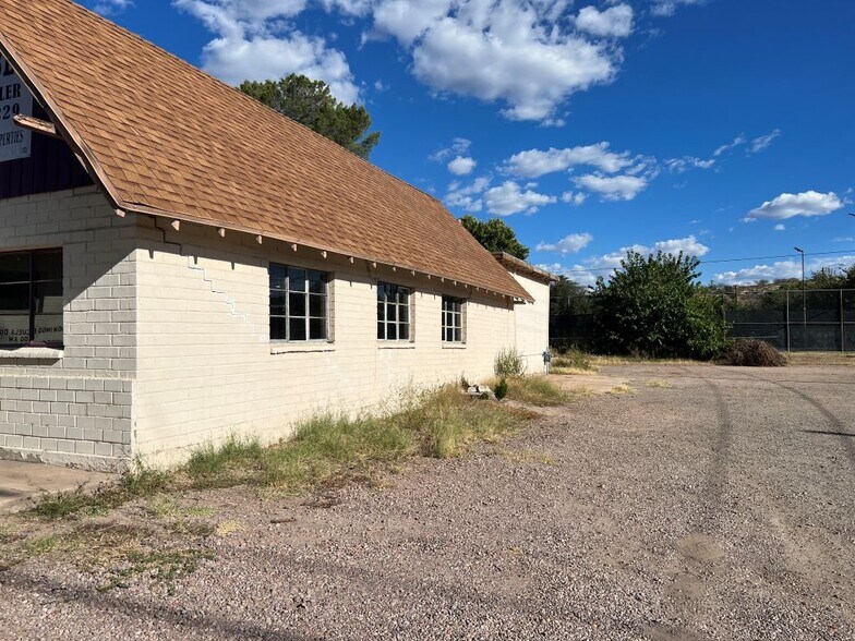 660 N Morley Ave, Nogales, AZ à vendre - Photo du bâtiment - Image 2 de 4