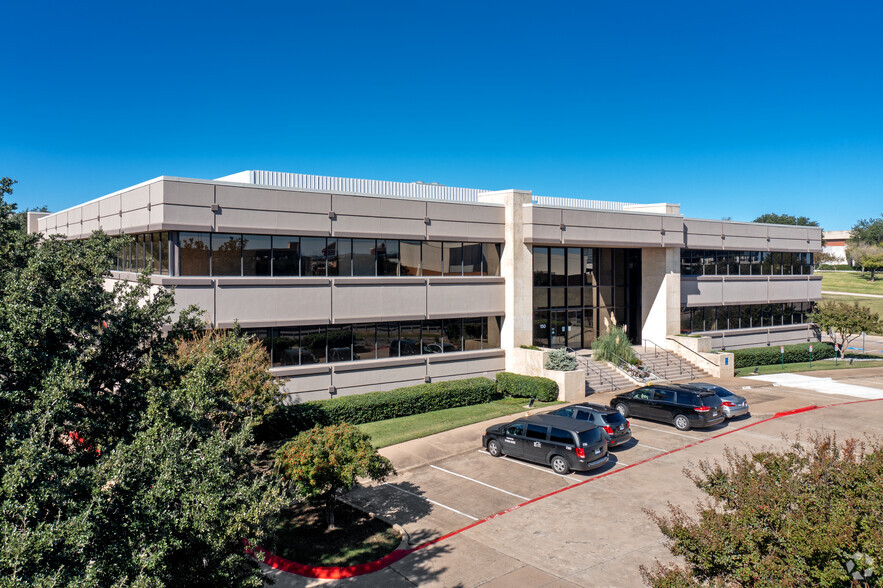 150 W John Carpenter Fwy, Irving, TX à louer - Photo du bâtiment - Image 1 de 10