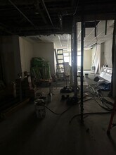 42-52 Broadway, Brooklyn, NY à louer Photo intérieure- Image 2 de 6