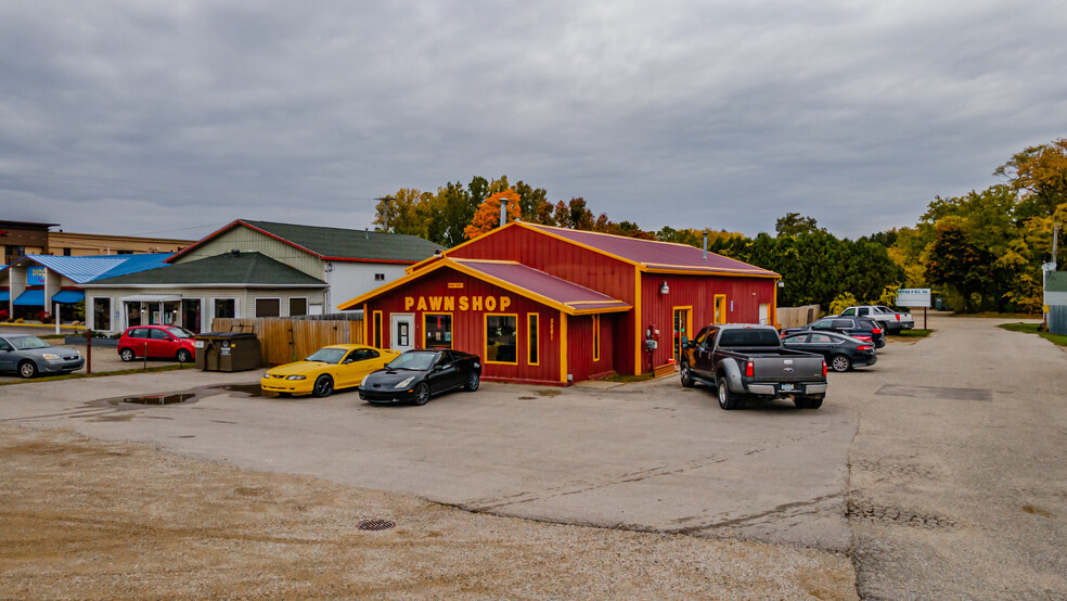 5281 E Pickard St, Mount Pleasant, MI for sale - Primary Photo - Image 1 of 23