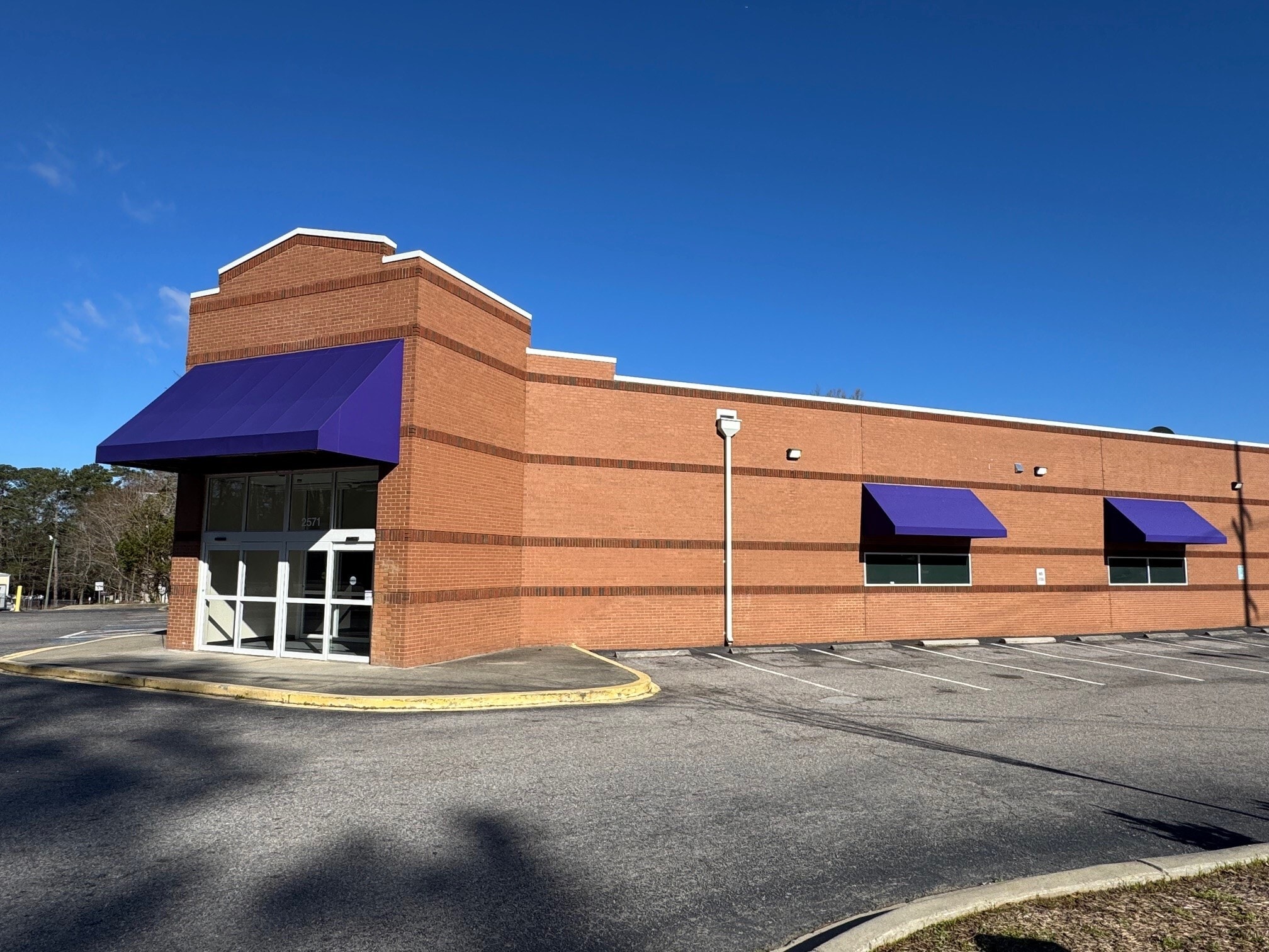 2571 Forest Dr, Columbia, SC for lease Primary Photo- Image 1 of 10