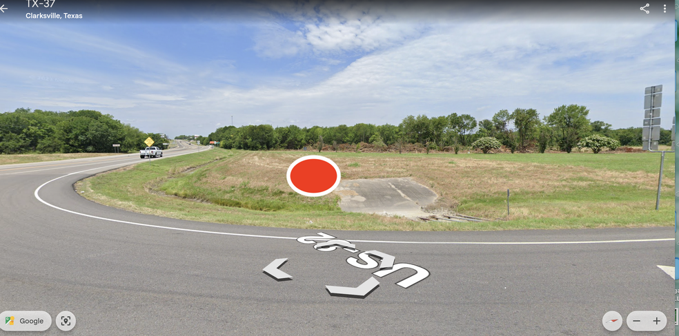 Intersection of 82 & Loop 37 hwy, Clarksville, TX for sale - Building Photo - Image 2 of 9