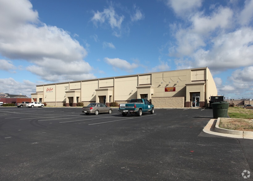 150 Osigian Blvd, Warner Robins, GA for lease - Primary Photo - Image 1 of 2
