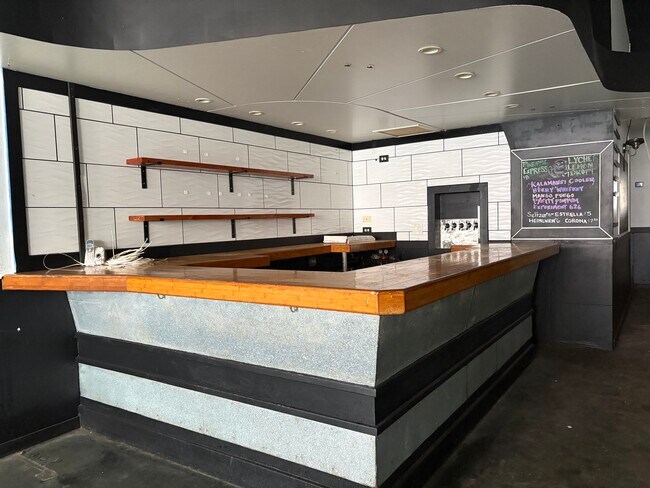 More details for 40 N Hotel St, Honolulu, HI - Retail for Lease