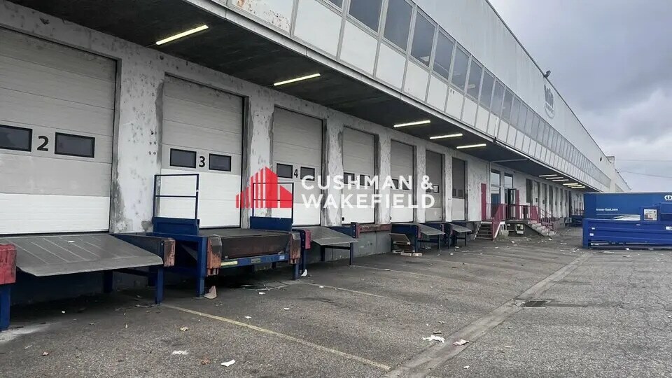 Industriel dans Toulouse à louer - Photo du bâtiment - Image 2 de 5