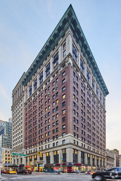 299 Broadway, New York, NY for lease - Building Photo - Image 1 of 5