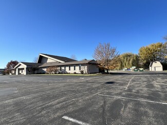 Plus de détails pour 1368 Cold Spring Rd, Neenah, WI - Vente au détail à vendre