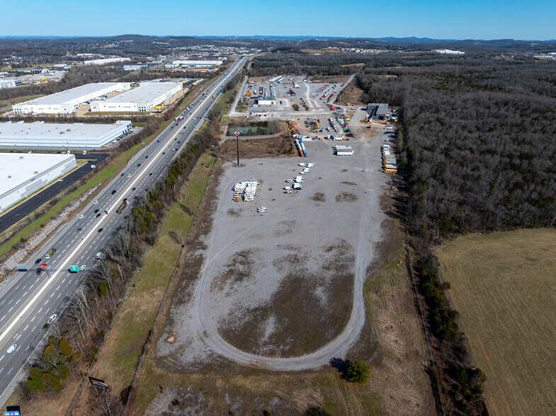 980 Leeville Rd, Lebanon, TN à louer - Photo du bâtiment - Image 3 de 3