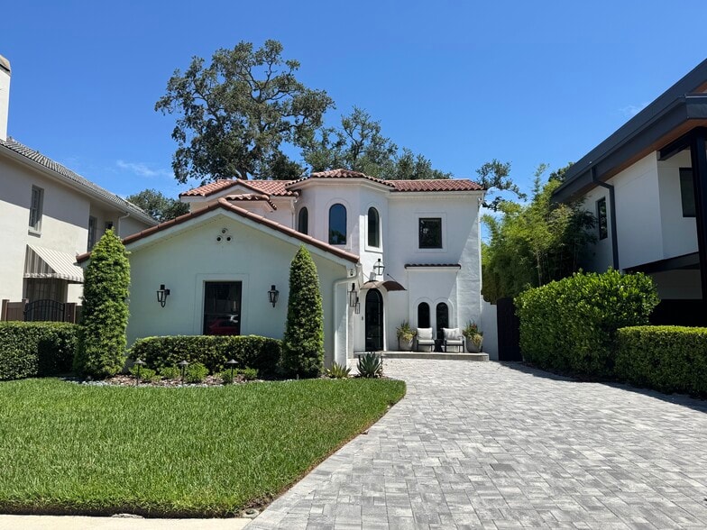 2915 W Bay Court Ave, Tampa, FL for sale - Primary Photo - Image 1 of 13