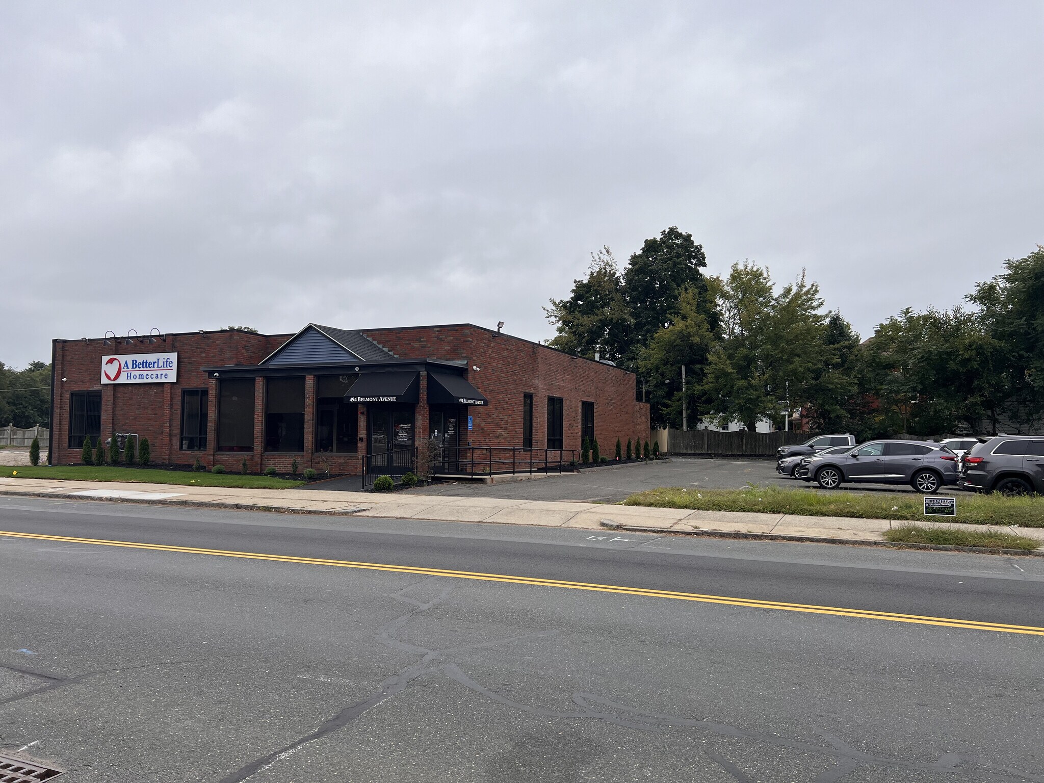 494 Belmont Ave, Springfield, MA à louer Photo du bâtiment- Image 1 de 16