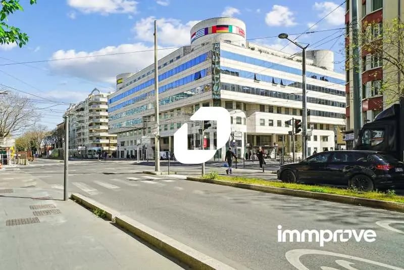 235 Cours Lafayette, Lyon for lease Building Photo- Image 1 of 14