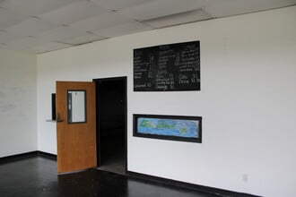 1108-1118 E Church St, Monroe, GA for lease Interior Photo- Image 2 of 13