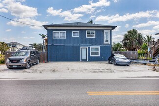 Plus de détails pour 340 Crescent St, Fort Myers Beach, FL - Multi-résidentiel à vendre