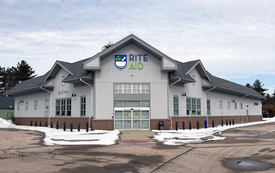 577 Mast Rd, Manchester, NH for sale - Building Photo - Image 2 of 13