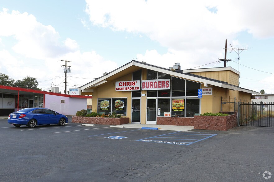 407 Iowa Ave, Riverside, CA à vendre - Photo du bâtiment - Image 3 de 9