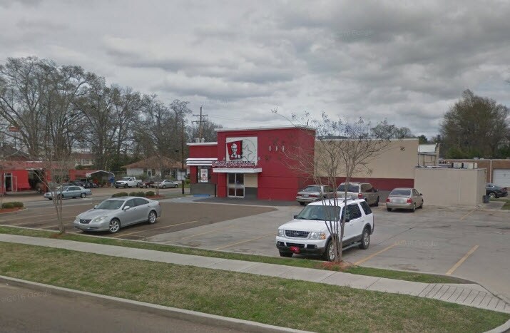 211 W California Ave, Ruston, LA à vendre - Photo du bâtiment - Image 2 de 5