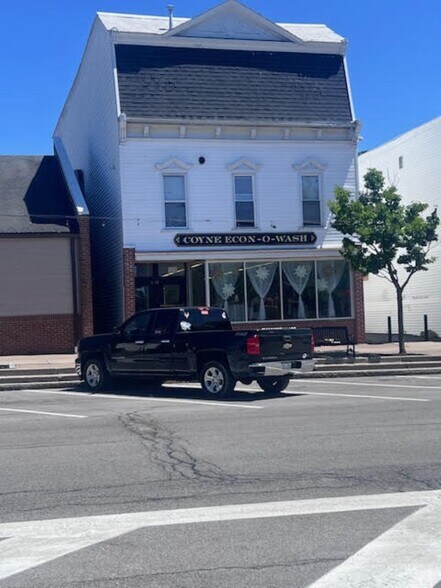 78-80 Genesee St, Avon, NY à vendre - Photo du bâtiment - Image 2 de 10