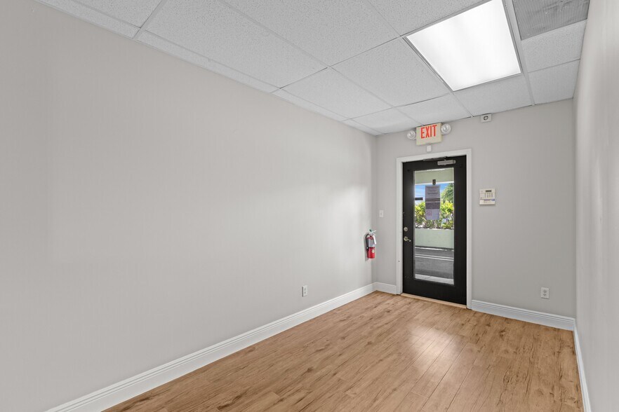 13455 S Military Trl, Delray Beach, FL à louer - Photo du bâtiment - Image 1 de 20