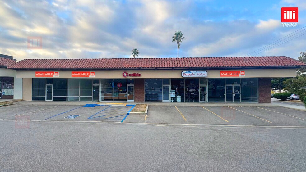 4304-4324 Cochran St, Simi Valley, CA à louer - Photo du bâtiment - Image 2 de 5