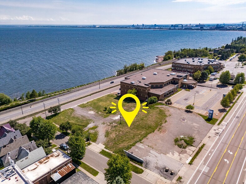 1530 London Rd, Duluth, MN à vendre - Photo du bâtiment - Image 3 de 11