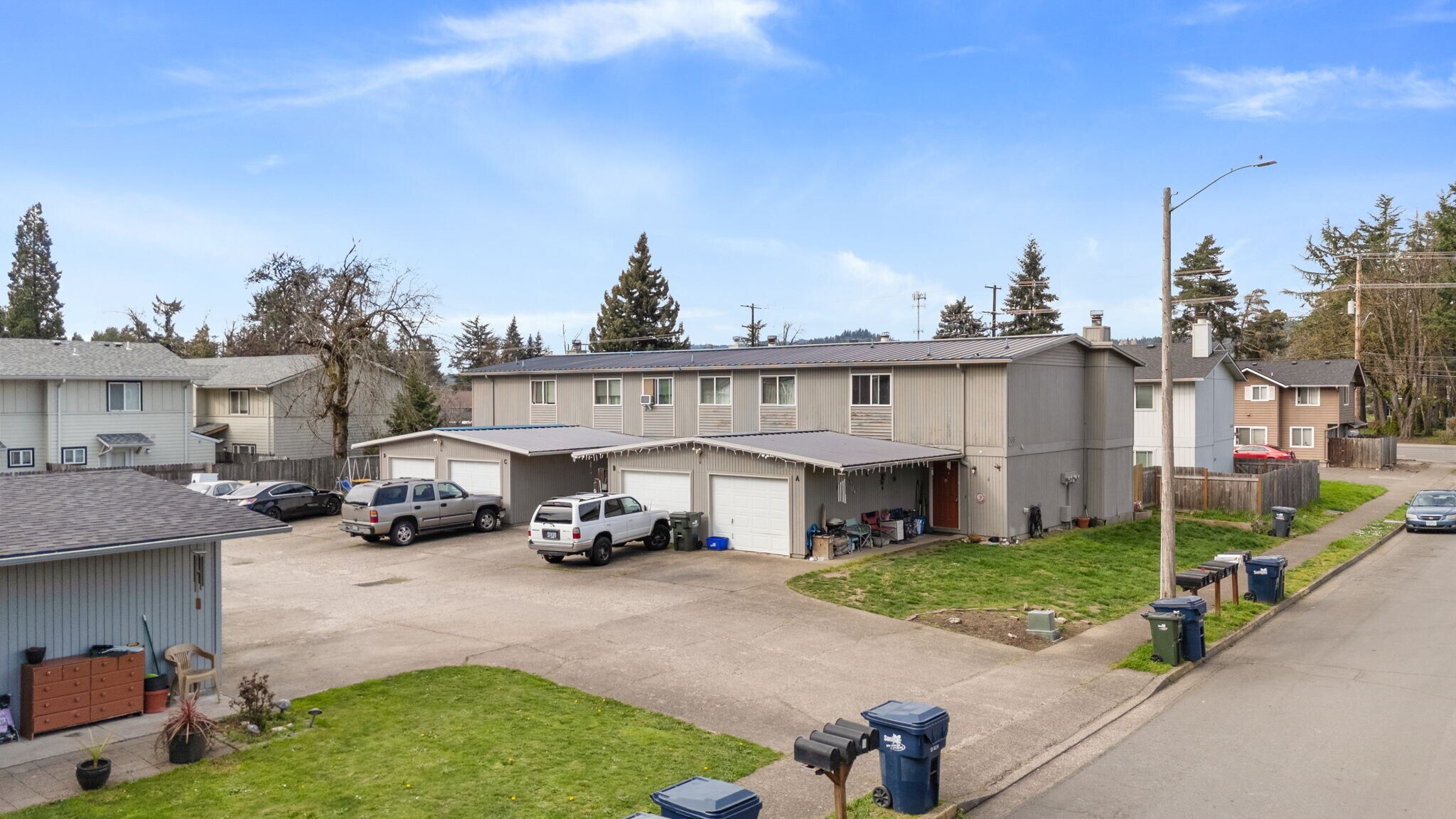 168 S 63rd St, Springfield, OR à vendre Photo principale- Image 1 de 7