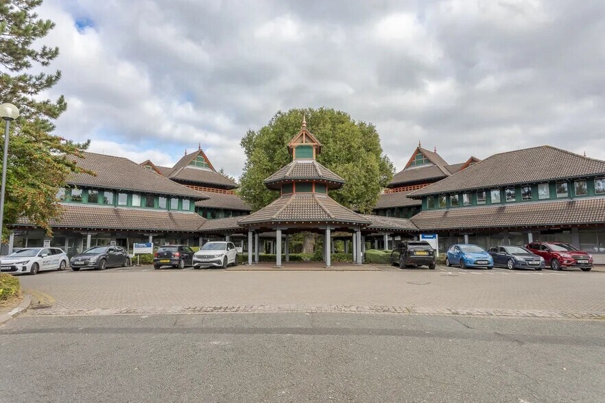 4200-4520 Solihull Pky, Birmingham for lease - Building Photo - Image 2 of 31