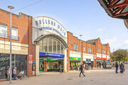 College Walk Shopping Centre - Commercial Real Estate