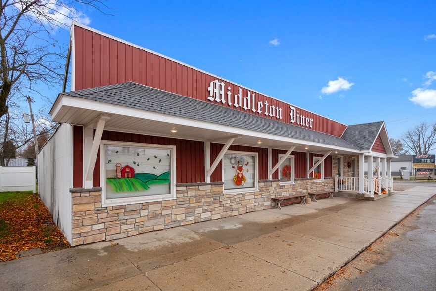 125 N Newton St, Middleton, MI à vendre - Photo du bâtiment - Image 3 de 29