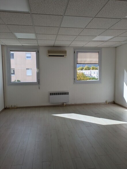 Bureau dans Grenoble à vendre - Photo intérieure - Image 2 de 8