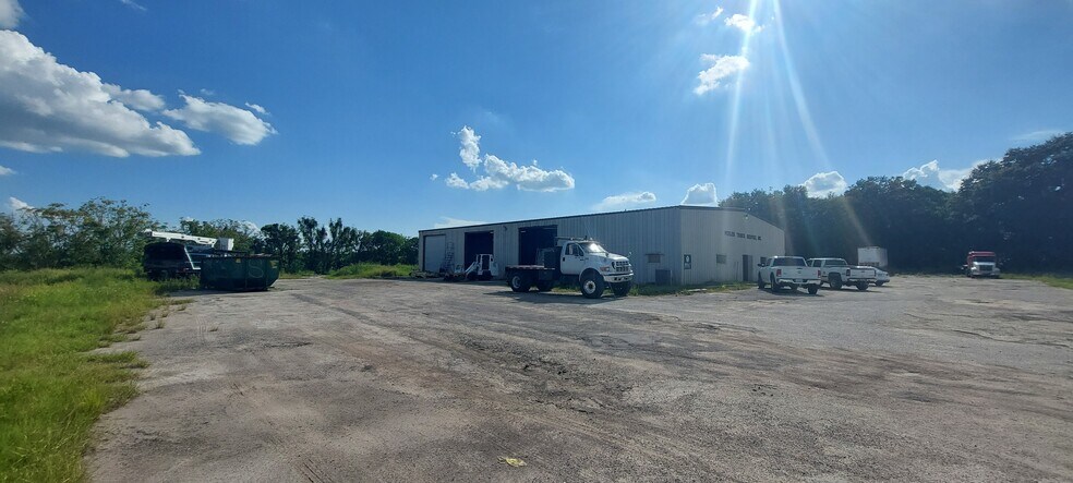 21628 Fl-46, Mount Dora, FL à vendre - Photo du bâtiment - Image 3 de 22