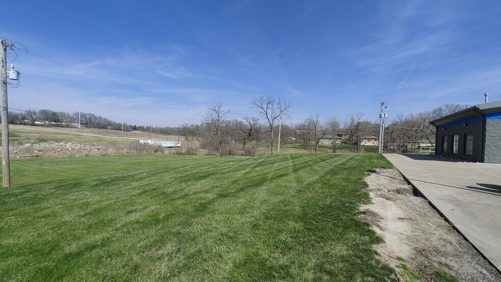 2509 Belt Highway, Saint Joseph, MO à vendre - Photo du bâtiment - Image 3 de 3