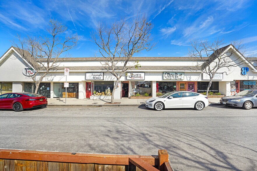 6229-6235 W 87th St, Los Angeles, CA à vendre - Photo du bâtiment - Image 2 de 8