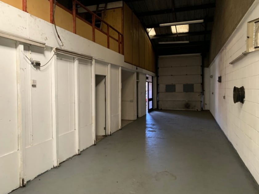 Stanningley Rd, Leeds for lease Interior Photo- Image 1 of 2