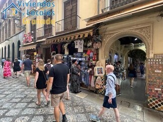 Plus de détails pour Calle Oficios, 6, Granada - Commerce de détail à louer