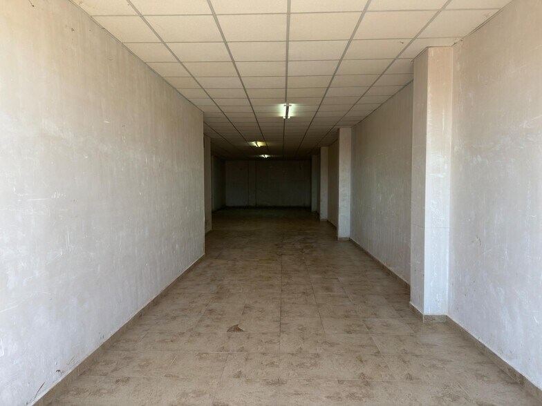 Avinguda de Doña Josefa Ahuir, 6, Algemesí, Valencia à vendre - Photo du bâtiment - Image 3 de 6