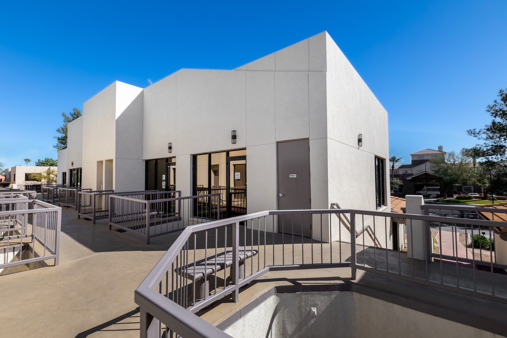 10752 N 89th Pl, Scottsdale, AZ for lease Building Photo- Image 1 of 3