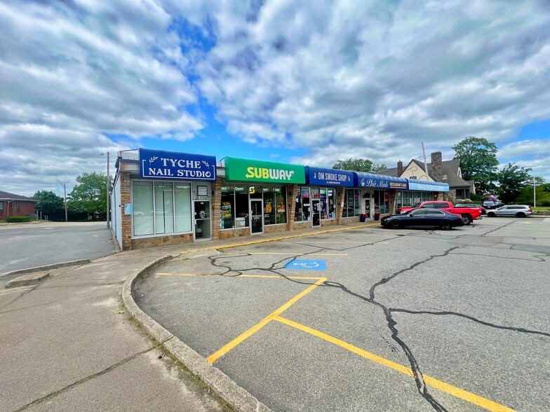 84-92 N Main St, Randolph, MA for lease - Building Photo - Image 1 of 4