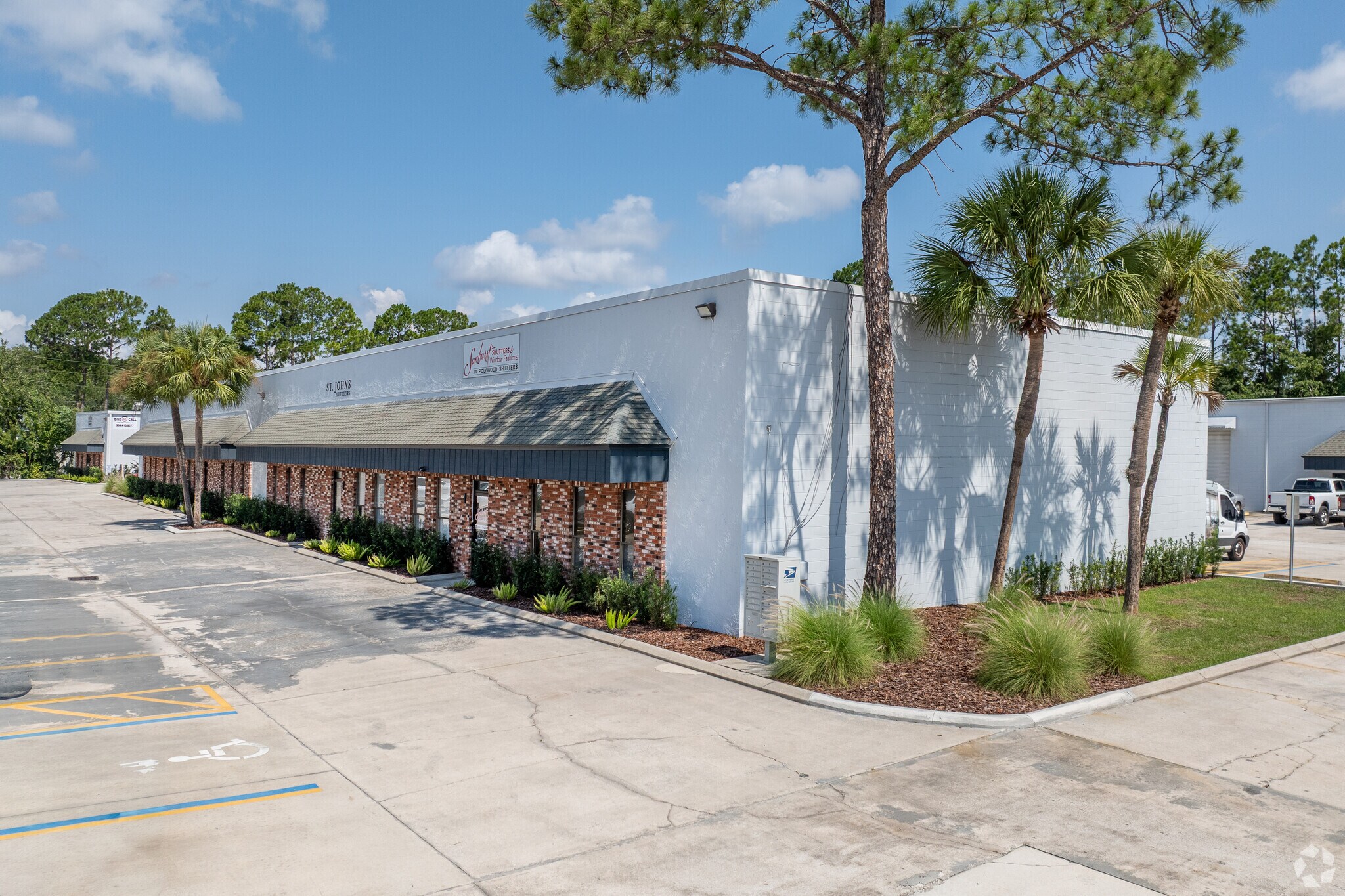 4949 Sunbeam Rd, Jacksonville, FL à louer Photo du bâtiment- Image 1 de 27
