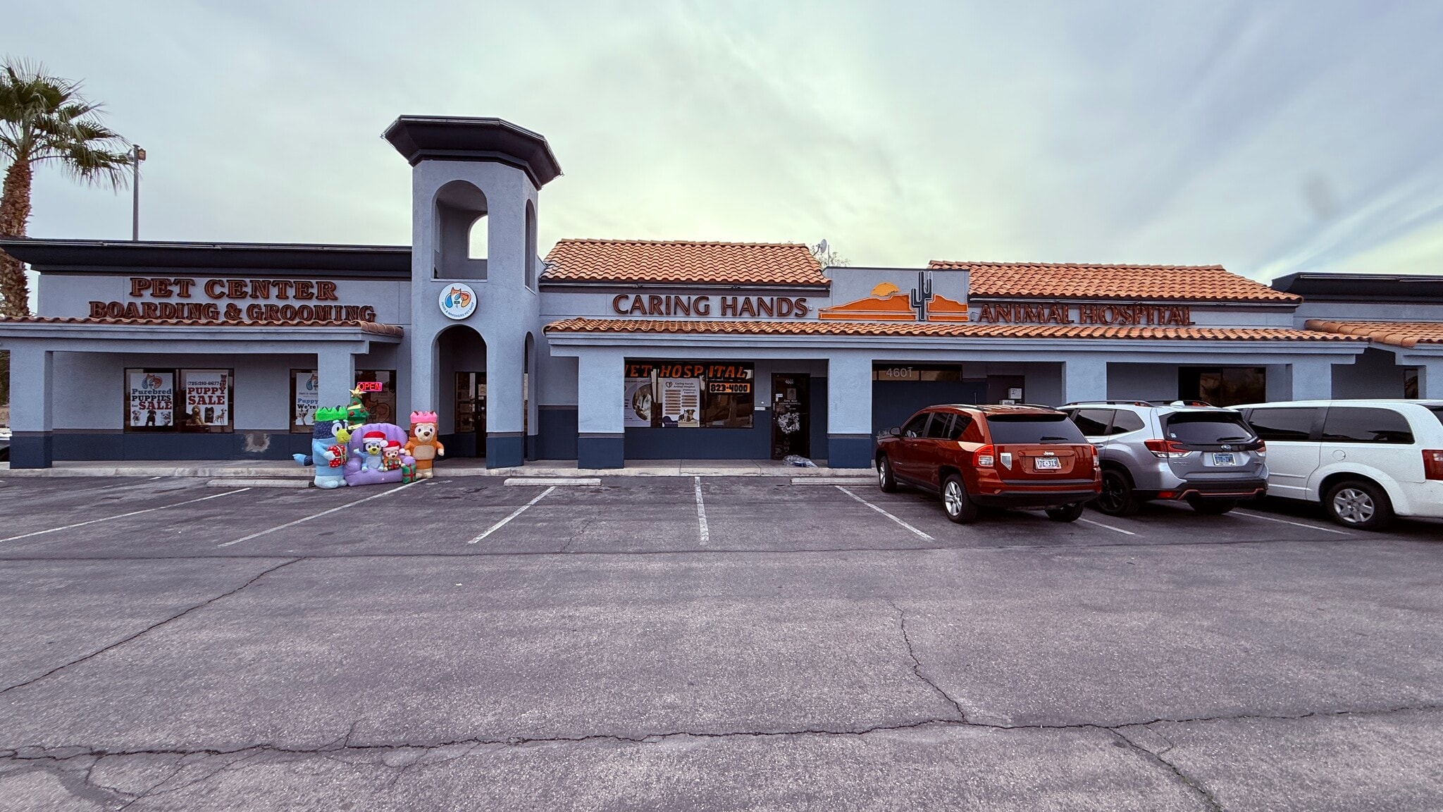 4601-4611 N Rancho Dr, Las Vegas, NV for lease Interior Photo- Image 1 of 7