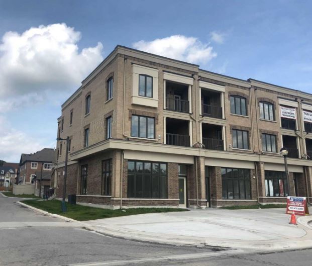 6-24 Nipigon Ave, Markham, ON à vendre - Photo principale - Image 1 de 1