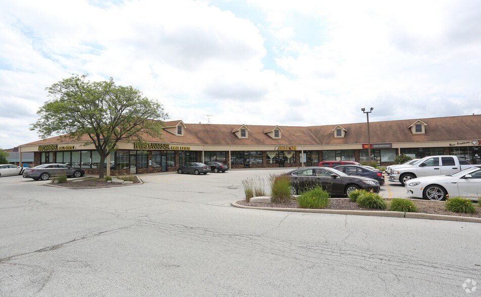 9141-9189 W 151st St, Orland Park, IL for lease - Building Photo - Image 2 of 20