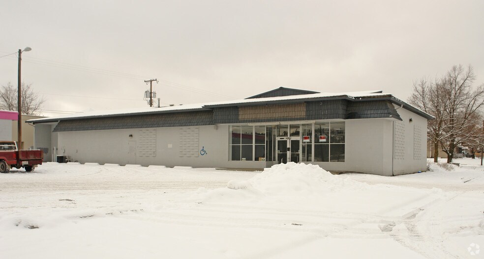 4725 N Market St, Spokane, WA à louer - Photo principale - Image 1 de 6