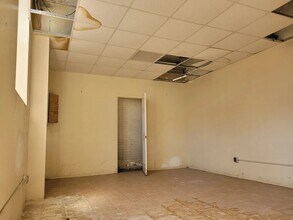 760 Dekalb Ave, Brooklyn, NY for lease Interior Photo- Image 2 of 3
