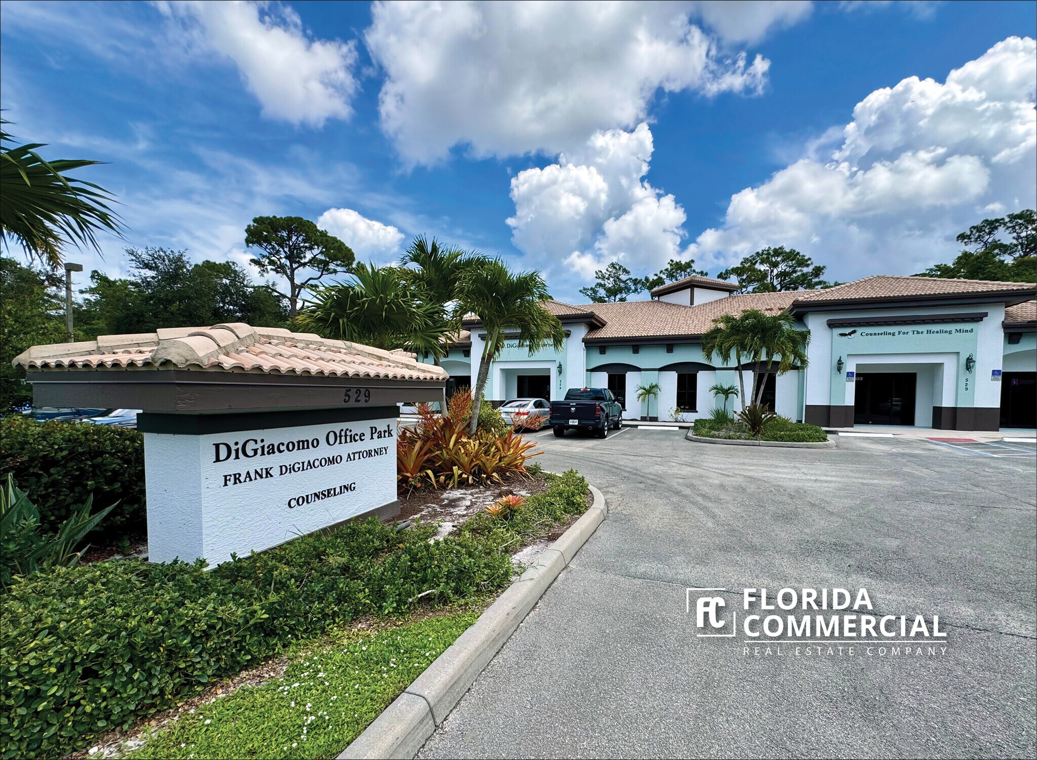 529 Palm Beach Rd, Stuart, FL for lease Building Photo- Image 1 of 4