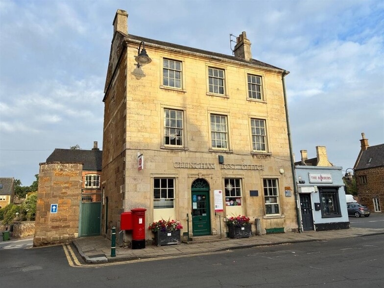 2 Market Pl, Uppingham for sale - Primary Photo - Image 1 of 9