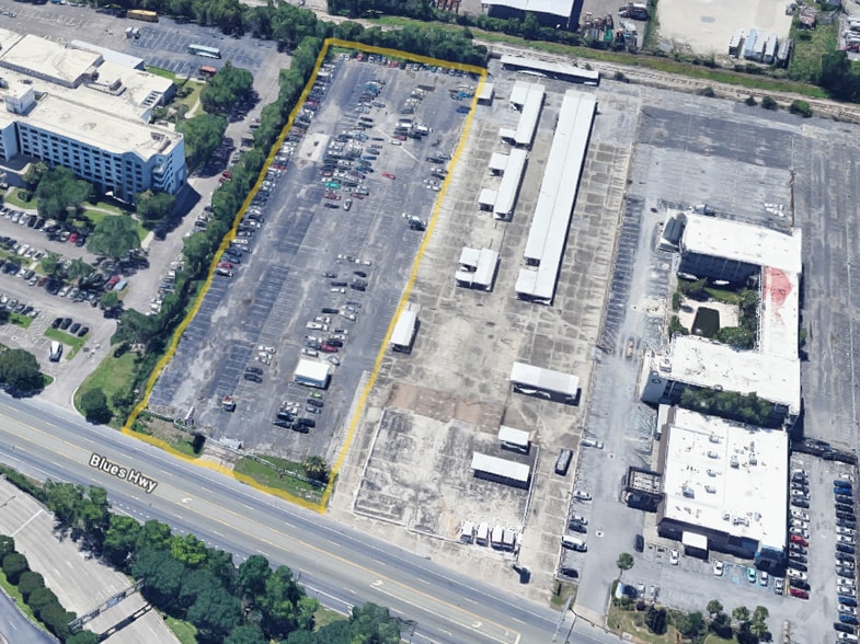 851 Airline Dr, Kenner, LA à louer - Photo du bâtiment - Image 2 de 2