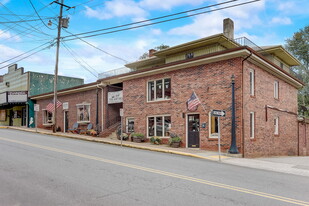 127 W Main St, Burnsville NC - Commercial Real Estate