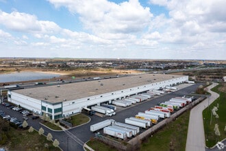 9020 Murphy Rd, Woodridge, IL for lease Building Photo- Image 2 of 5